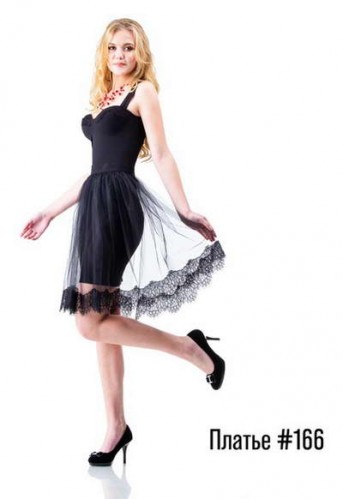 04) Платье + съёмная юбка. Старая цена 140.00руб, новая цена за комплект 100 руб